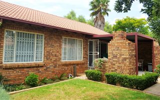 2 Bedroom Townhouse in Highveld