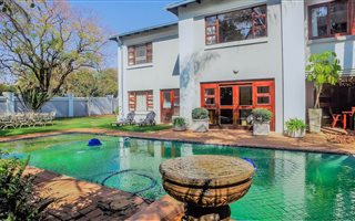 5 Bedroom House in Bo Dorp