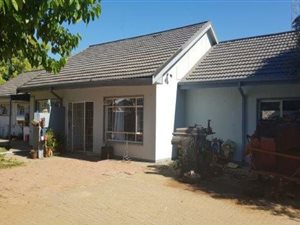 3 Bed House in Bloemhof