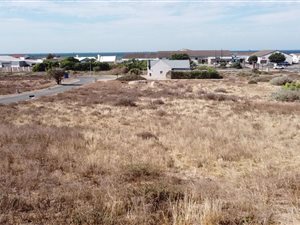 805 m² Land available in Da Gama Bay
