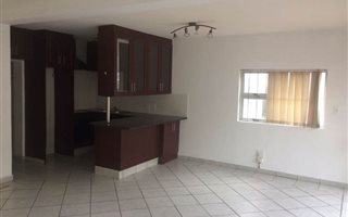 2 Bedroom Apartment in Randpark Ridge