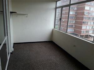 1 Bed Apartment in North Beach
