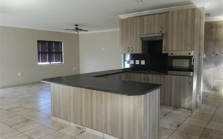 3 Bedroom House in Country Club