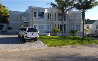 4 Bedroom House in Belvidere