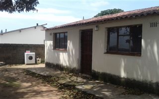 2 Bedroom House in Umlazi