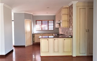 3 Bedroom Townhouse in Lonehill