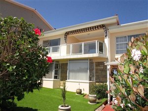 3 Bed Apartment in Mossel Bay Central