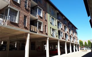 1 Bedroom Apartment in Grand Central