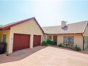 4 Bed House in Atlasville