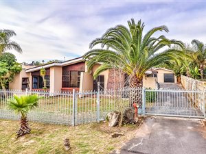 3 Bed House in Silver Oaks