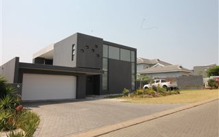 4 Bedroom House in Cedar Creek