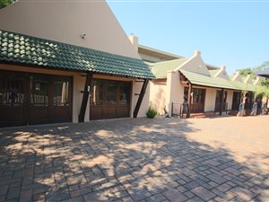 28 m² Office Space in Clubview