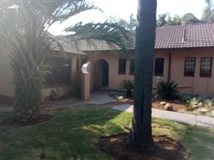 3 Bed House in Elarduspark
