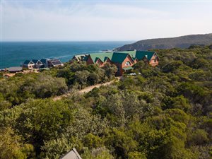 913 m² Land available in Herolds Bay