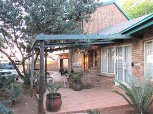 3 Bed House in Lyttelton Manor