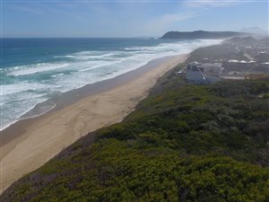 1129 m² Land available in Cola Beach
