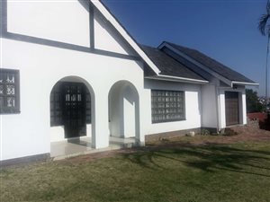 4 Bed House in Arena Park