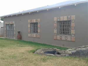 3 Bed House in Upington