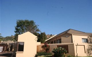 3 Bedroom Cluster in Boskruin