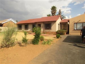 3 Bed House in Dalpark