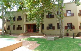 149 m² Office Space in Ferndale