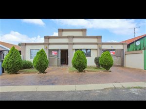 4 Bed House in Lenasia South