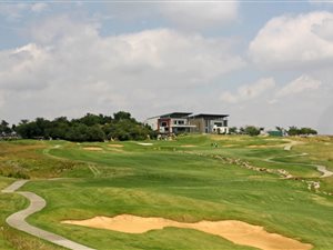 1 Bed Apartment in Jackal Creek Golf Estate