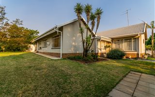 4 Bedroom House in Greenhills