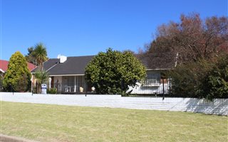 4 Bedroom House in Selcourt