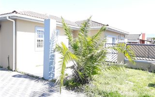 3 Bedroom House in Zeekoevlei