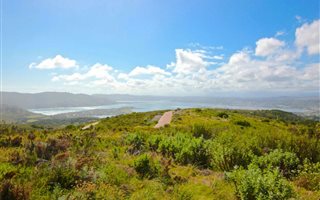 1071 m² Land available in Fernwood