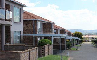 2 Bedroom Flat in Alberton