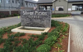 3 Bedroom Townhouse in Rynfield AH