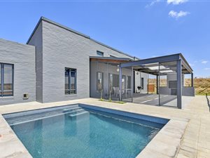3 Bed House in Lanseria and surrounds