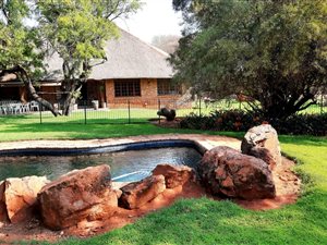 1 ha Farm in Kameeldrift East