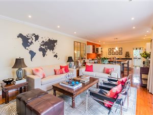 5 Bedroom House in Rondebosch