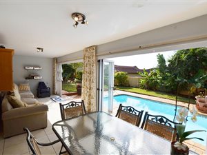 4 Bed Townhouse in Ballito