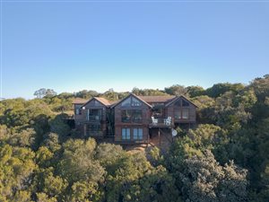 3 Bed House in Ballots Bay