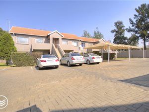 2 Bed Townhouse in Brackendowns