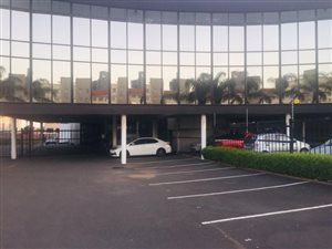 1725 m² Commercial space in Berea