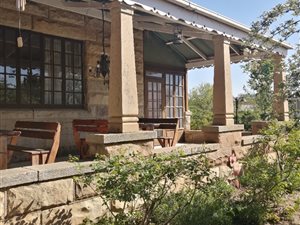 4 Bed House in Ladybrand