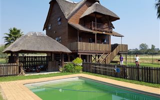 5.6 ha Farm in Magaliesburg