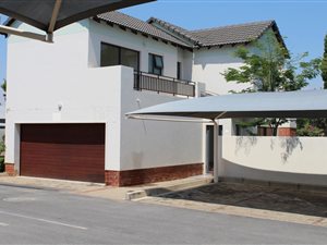 3 Bed Townhouse in Dainfern