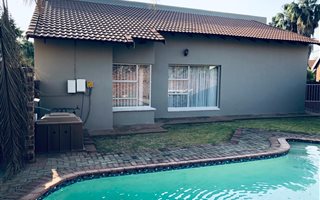 4 Bedroom House in Rhodesdene