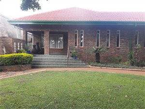 4 Bed House in Ninapark