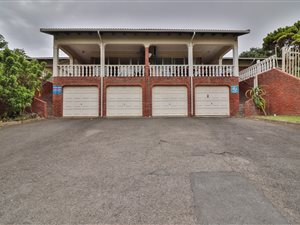 3 Bed Simplex in Zinkwazi Beach