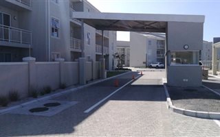2 Bedroom Apartment in Muizenberg
