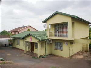 4 Bed House in Bellair