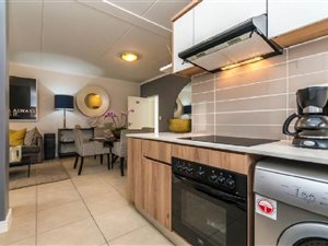 3 Bed Apartment in Linbro Park