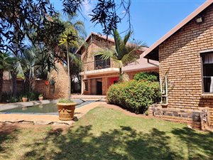 5 Bed House in Rooihuiskraal
